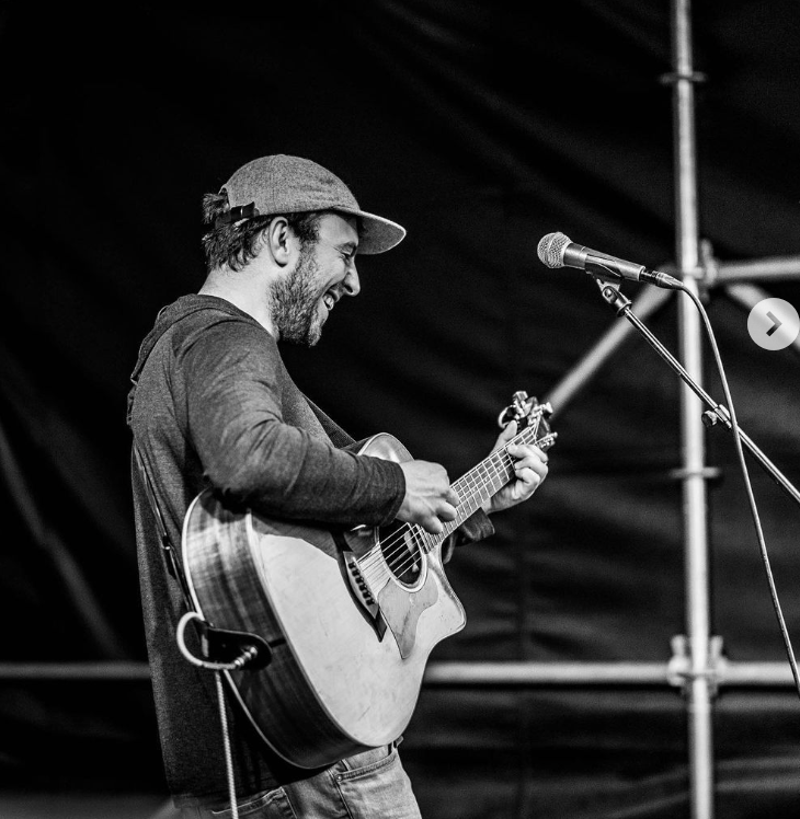 Chris Ballerini at Levitate Backyard