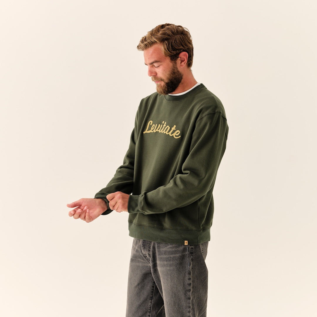 Men's Old School Crew - Levitate