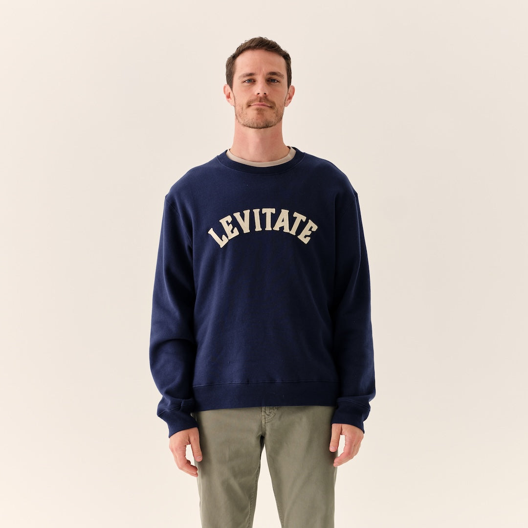 Men's Old School Crew - Levitate