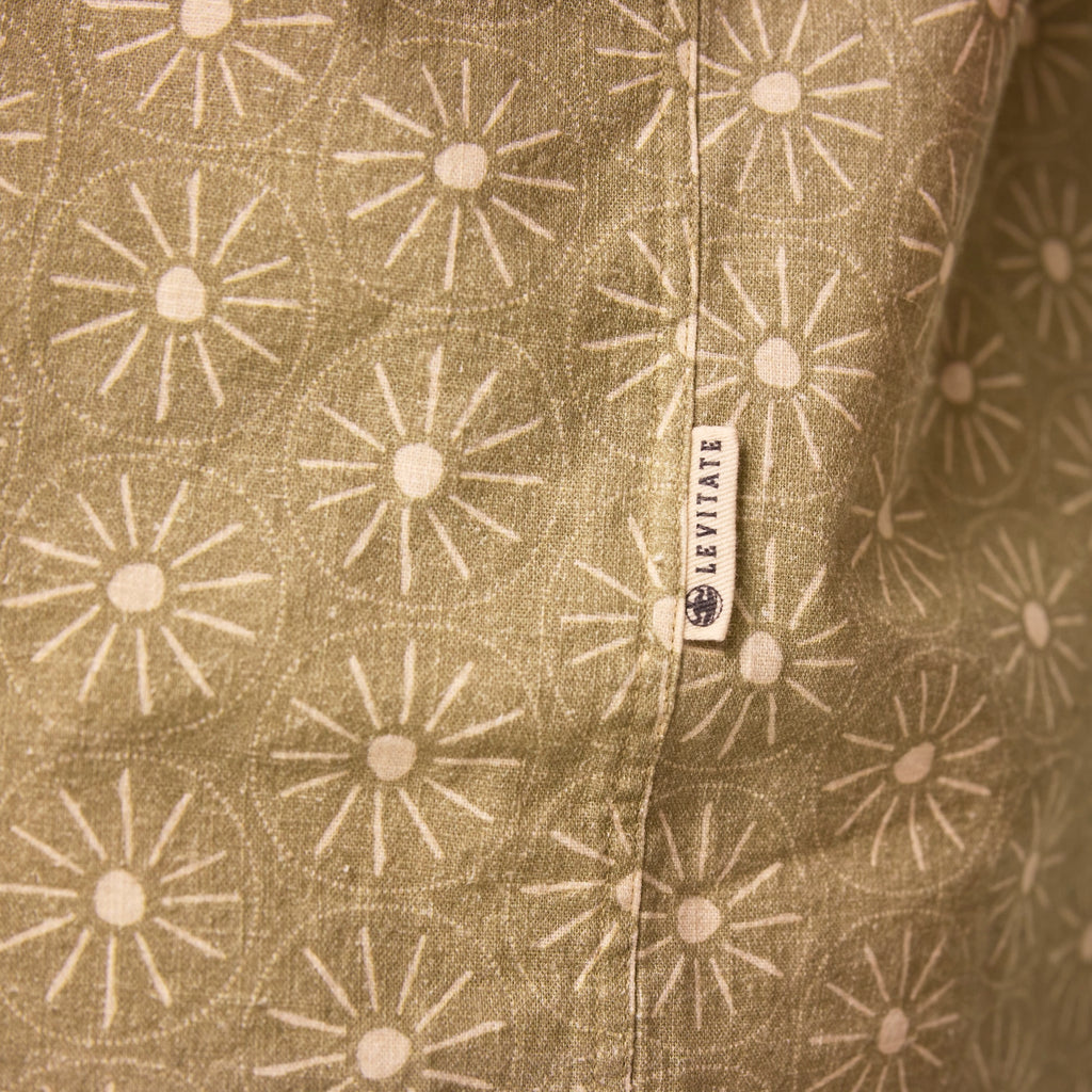 Men's Beach Cantina Shirt - Levitate