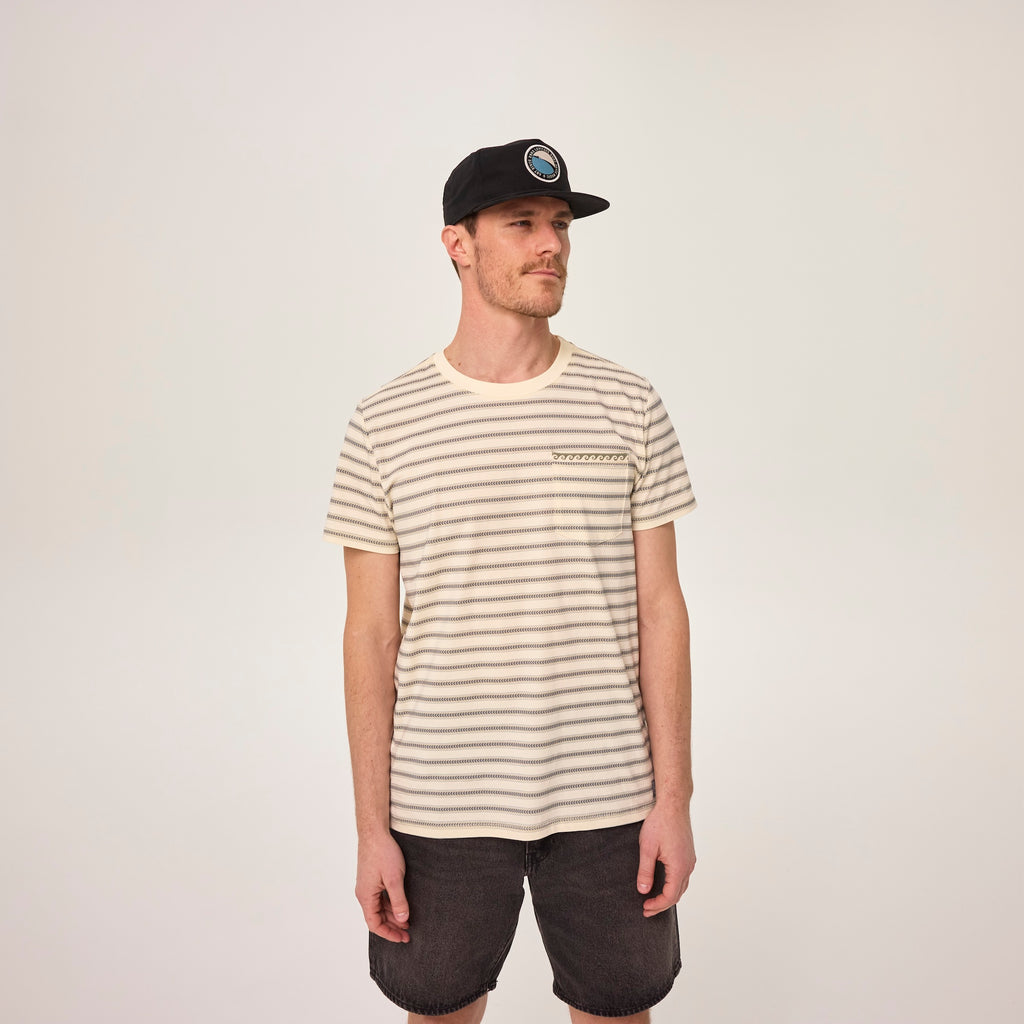 Men's Carve Pocket Tee - Levitate