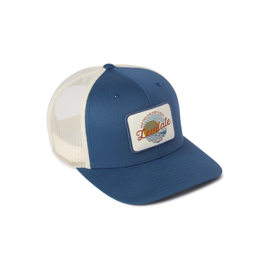 Sunset Break Trucker - Levitate