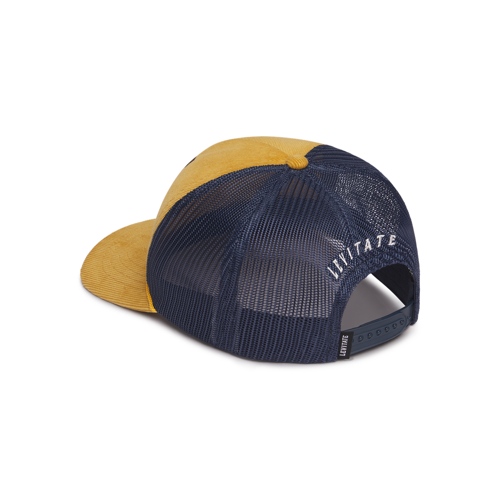 Outdoors Trucker - Levitate