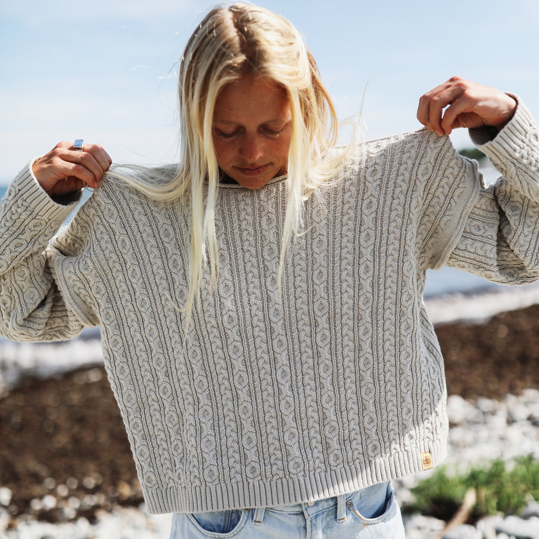 Women's Cable Knit Relaxed Sweater