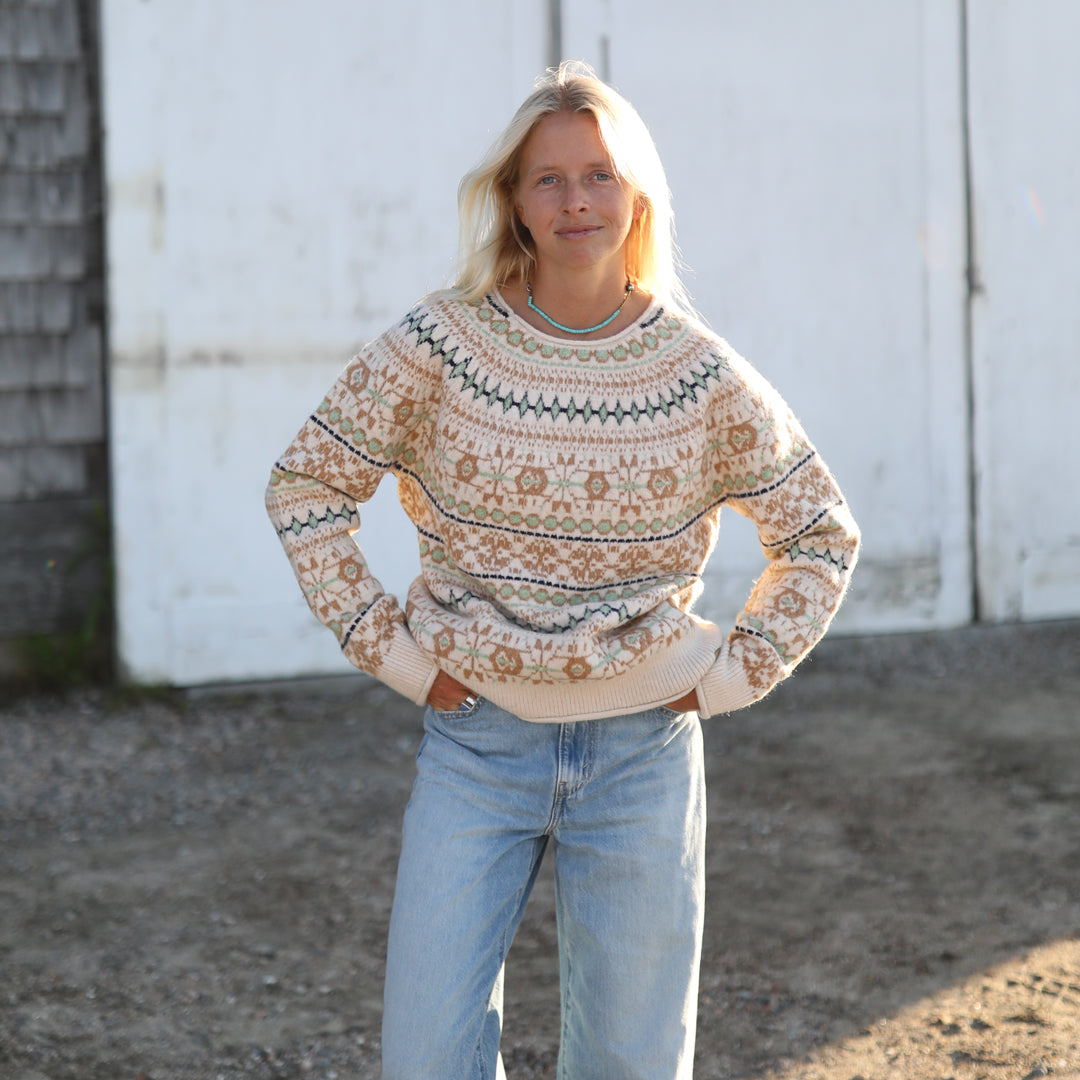 Women's Mid-Weight Apres Ski Sweater