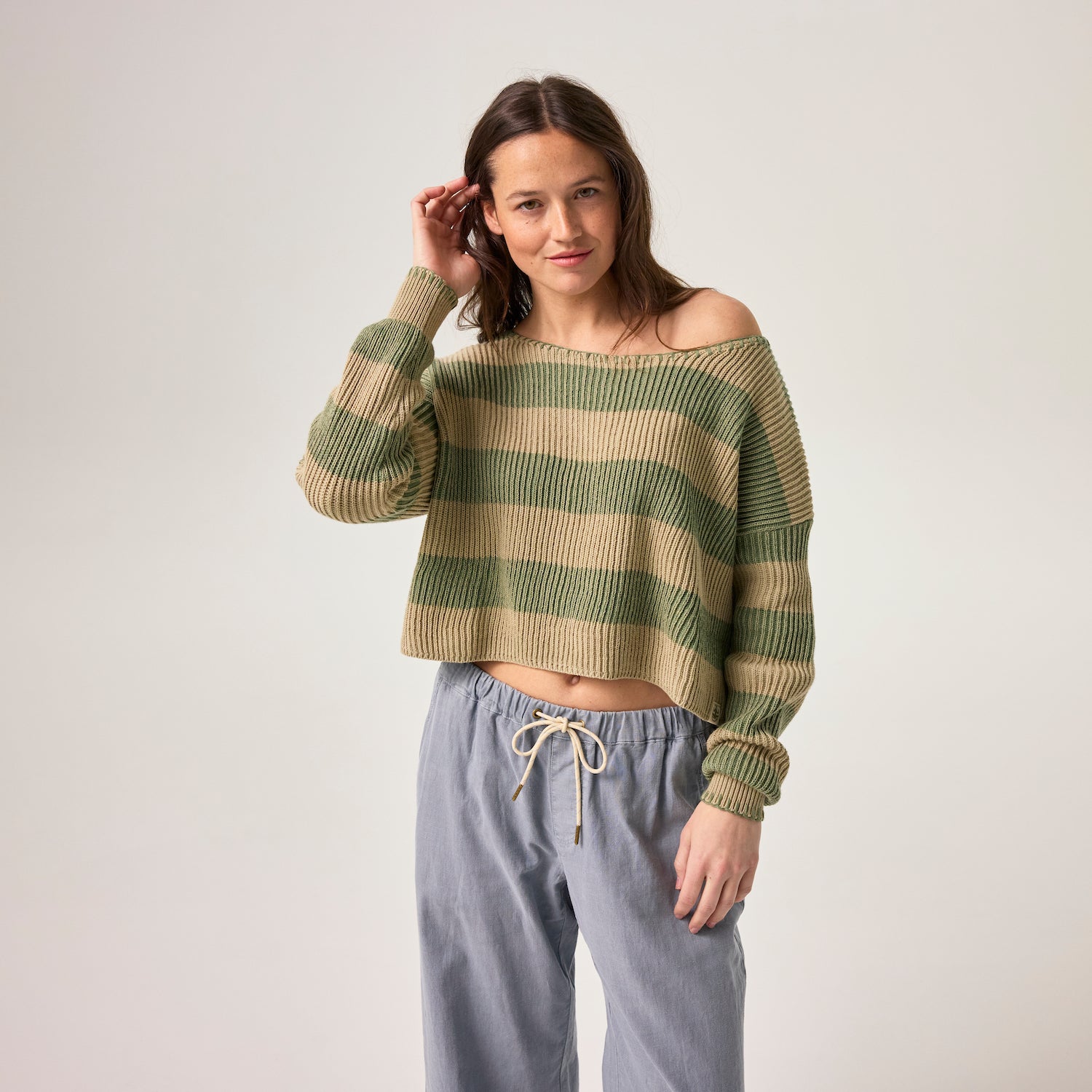 Women's Island Sweater - Levitate