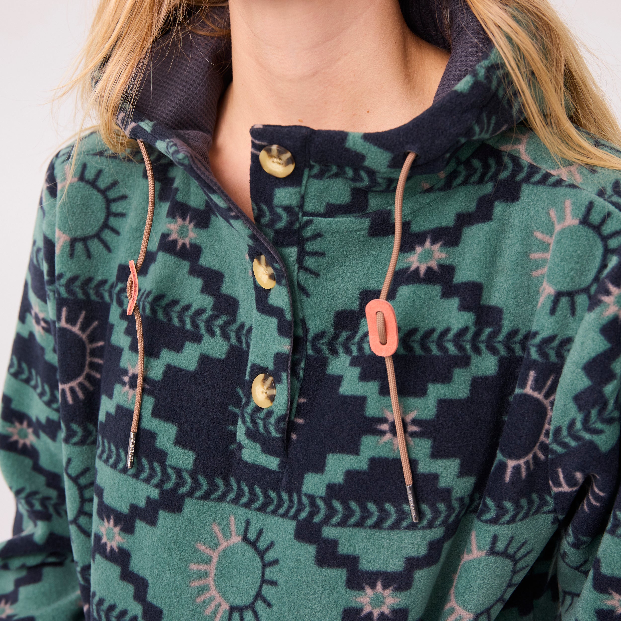 Women's Baja Pullover