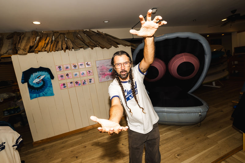 Surf shop art gallery open now - October